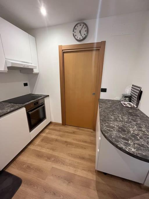 Neve Monolocale, Ottima Posizione, Posto Auto. Appartement *