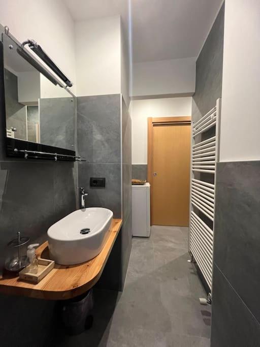 Apartment Neve Monolocale, Ottima Posizione, Posto Auto. *